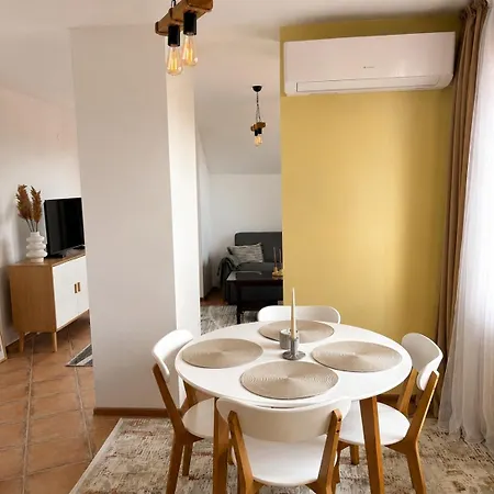 Fresh With Mountain View, Close To Gondola Bansko